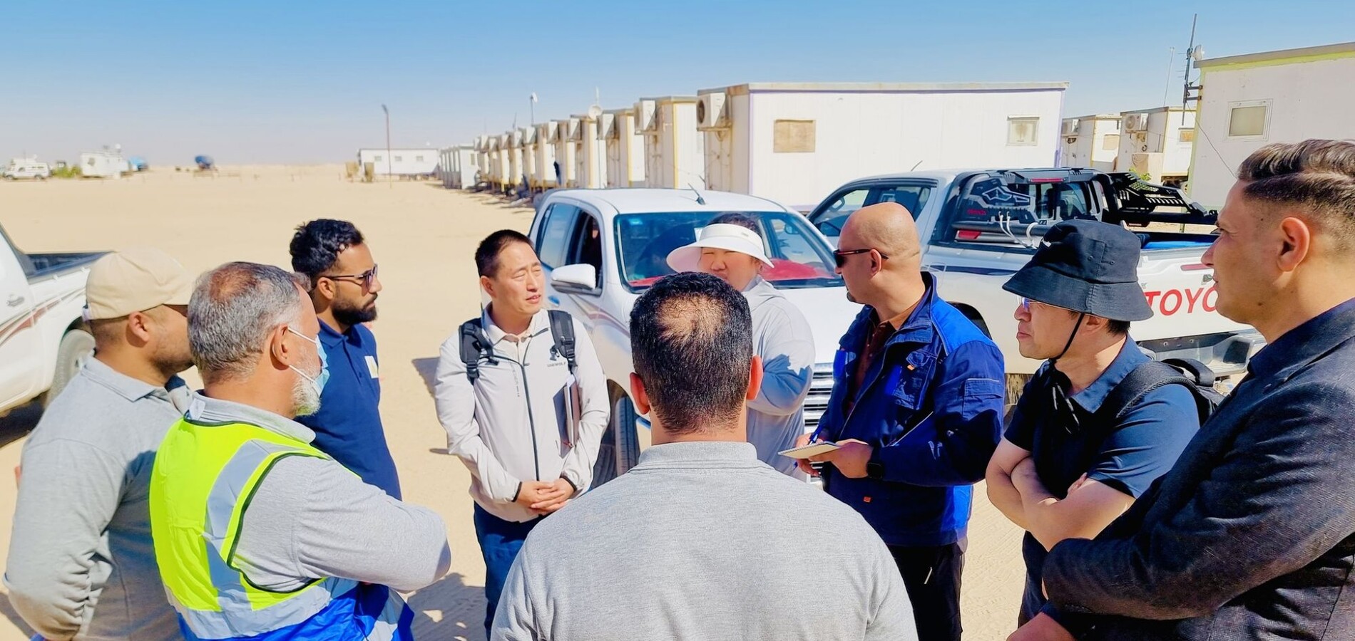 وفد من شركة "سينوبك" الصينية يزور الفرقة الزلزالية الثالثة