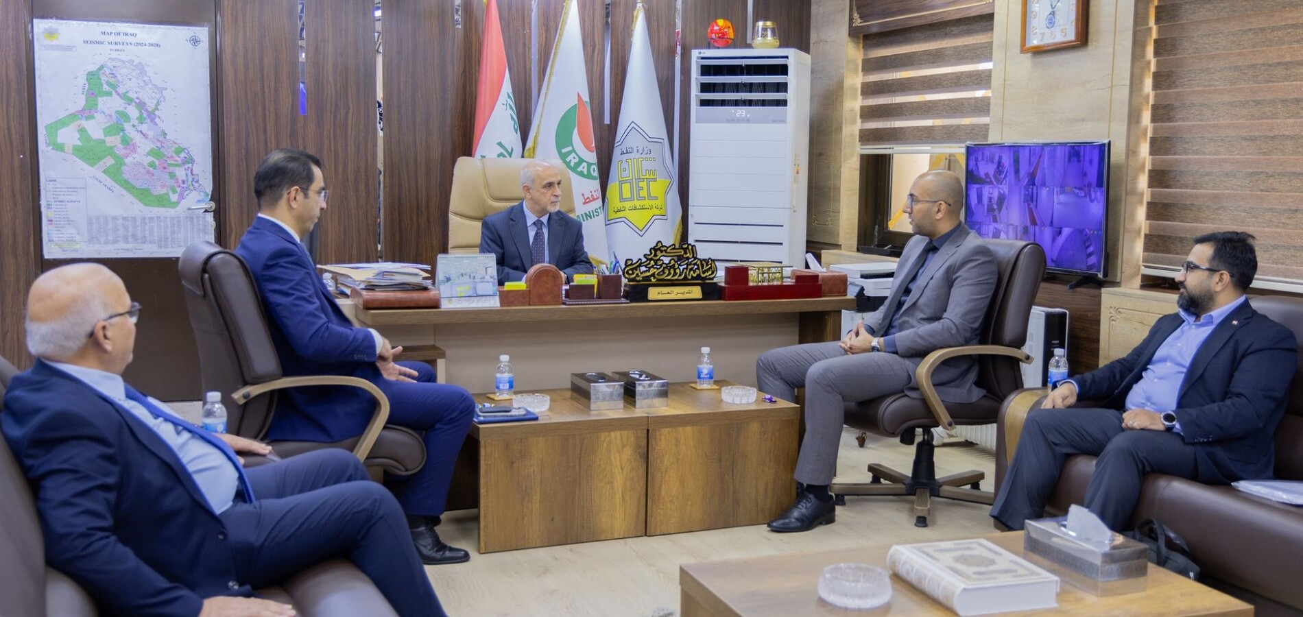 مدير عام شركة الاستكشافات النفطية يستقبل وفد شركة شلمبرجر