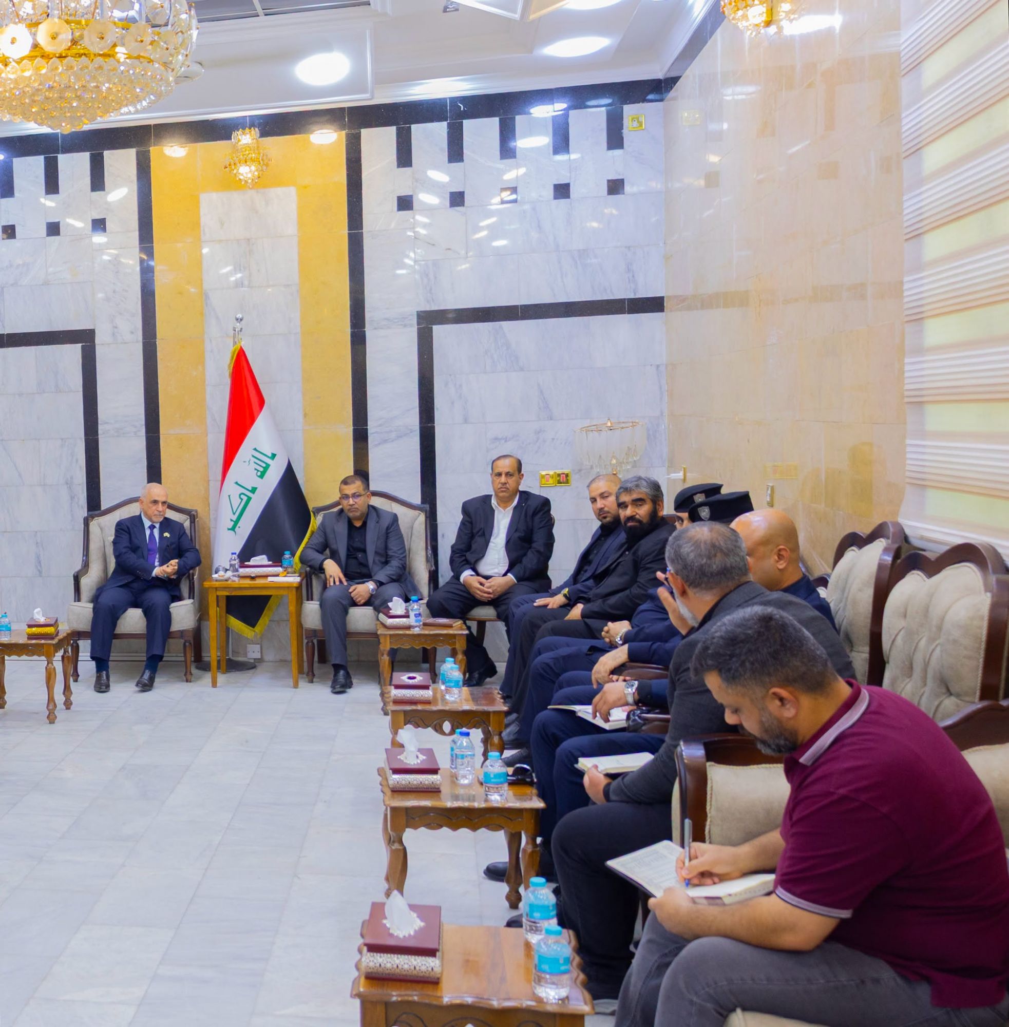 مدير عام شركة الاستكشافات النفطية يلتقي محافظ المثنى