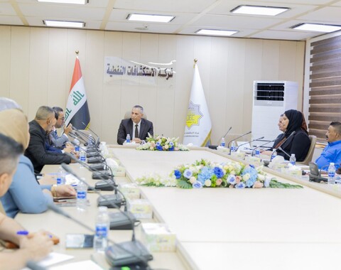 The Central Committee for Simplifying Governmental Procedures and Services Visits the Oil Exploration Company