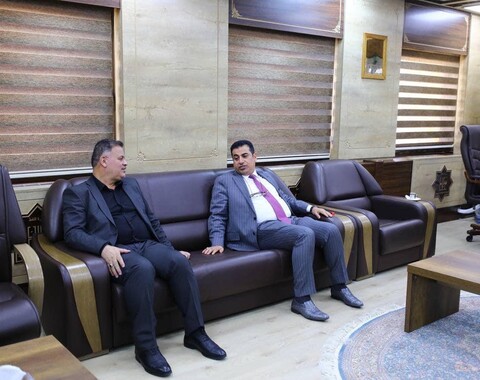 The Director General of the OEC receives the Director General  of Dhi Qar Oil Company