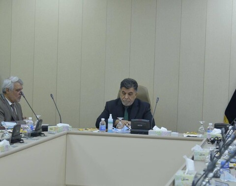 السيد كريم حطاب وكيل الوزارة للشؤون الاستخراج يترأس اجتماع مجلس الادارة